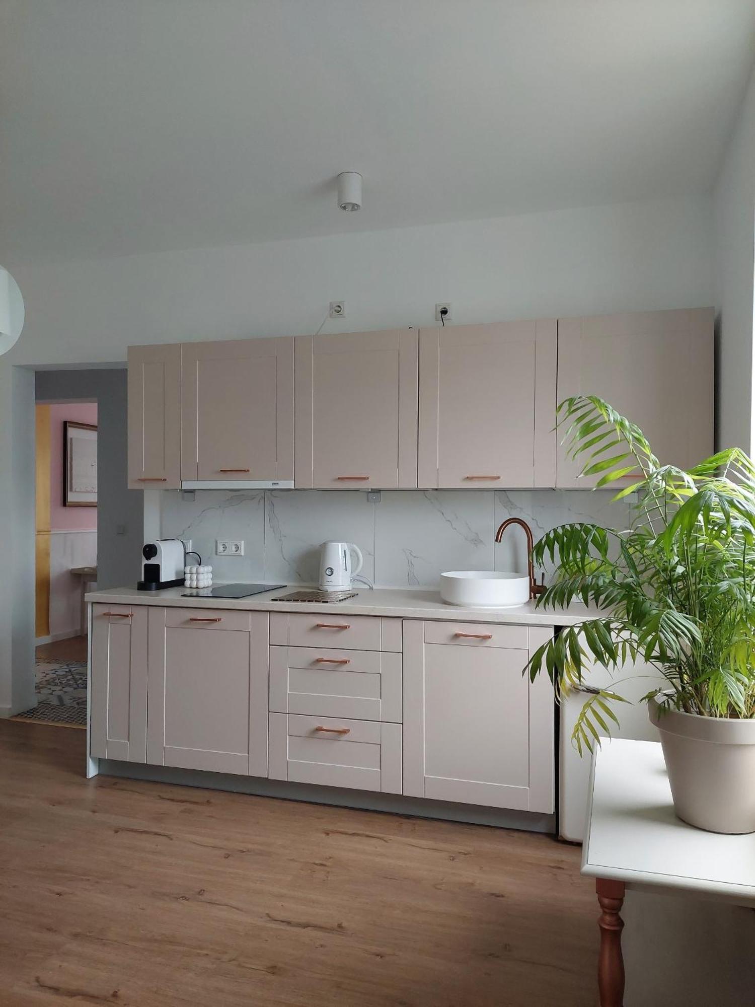Gallery Apartment *