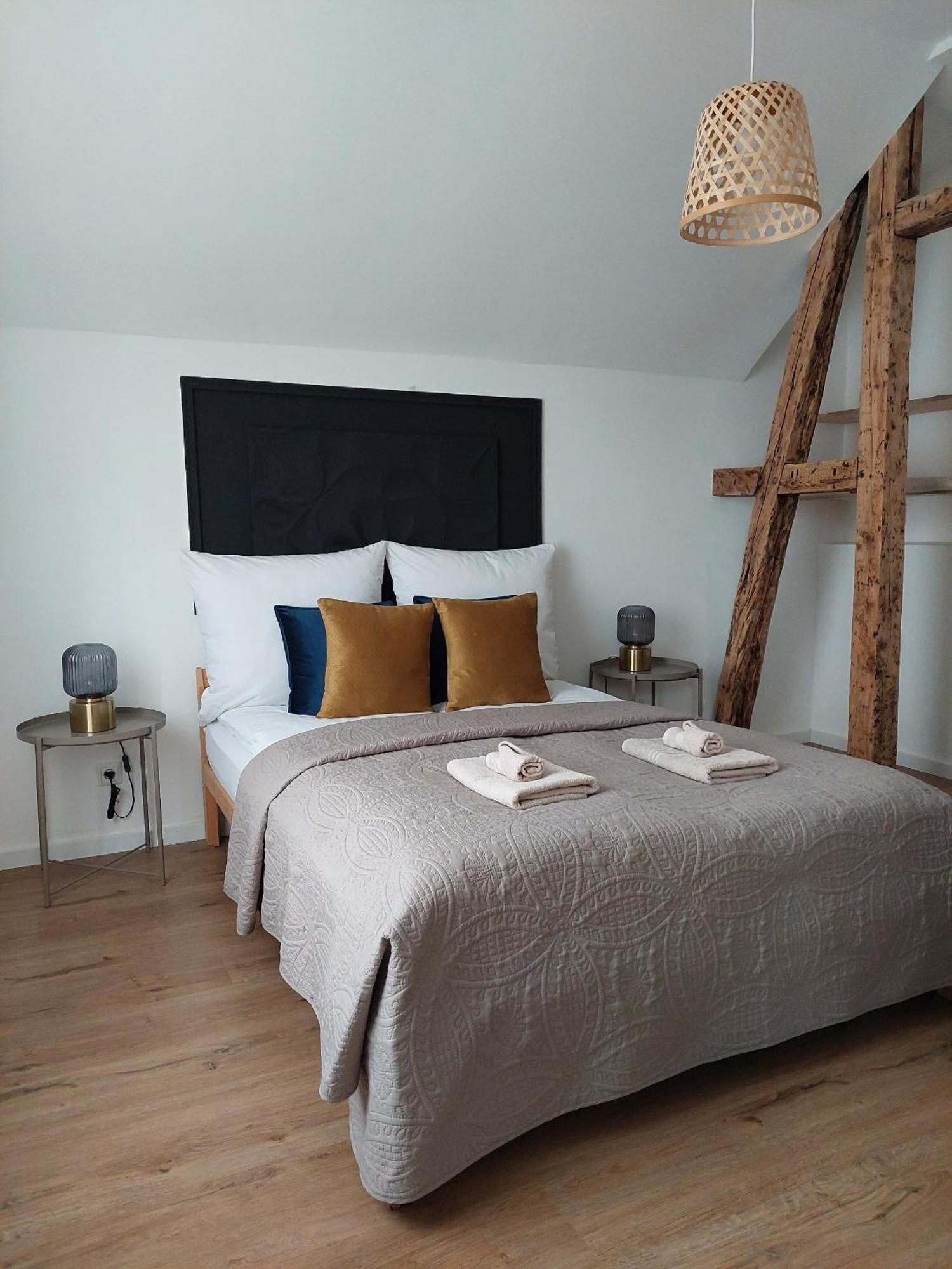 Apartment Gallery *